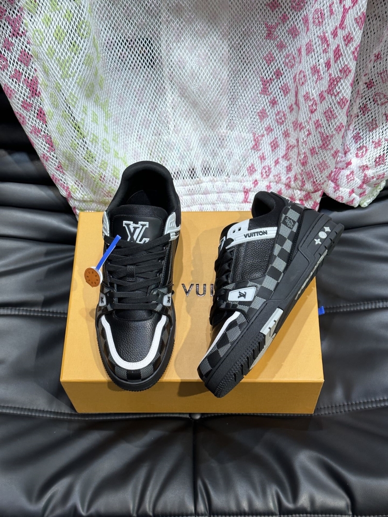 Louis Vuitton Sneakers